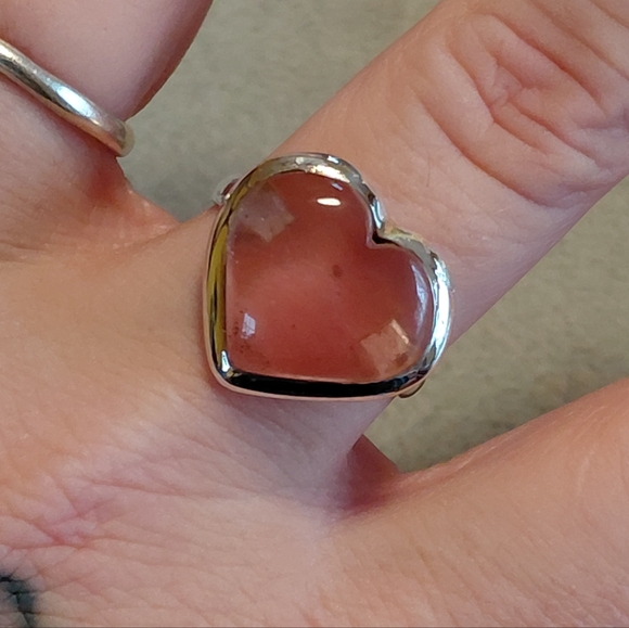 Strawberry Quartz Silver Heart Ring - Picture 5 of 15